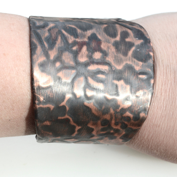 Poinsettia Flower Cuff Bracelet Copper Christmas - Picture 2 of 8